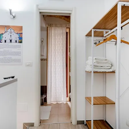 Dimora Il Solstizio - Sanctuary Where Light Meets Apartahotel